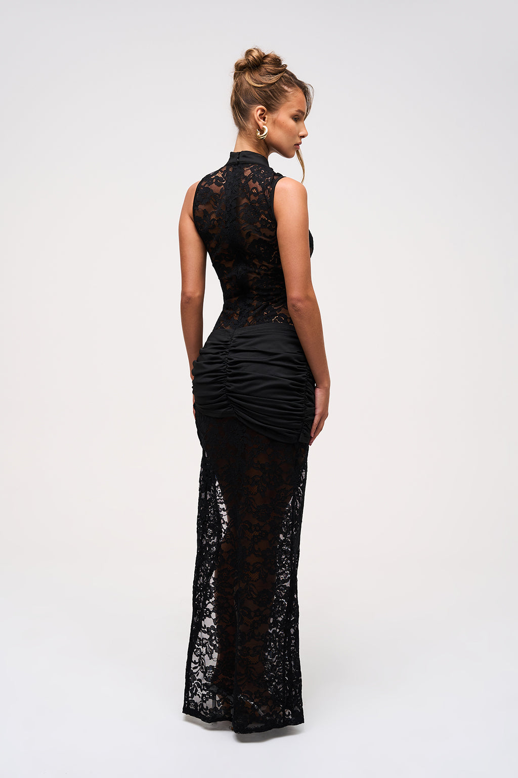 Jenna | Saint Lace Maxi Dress