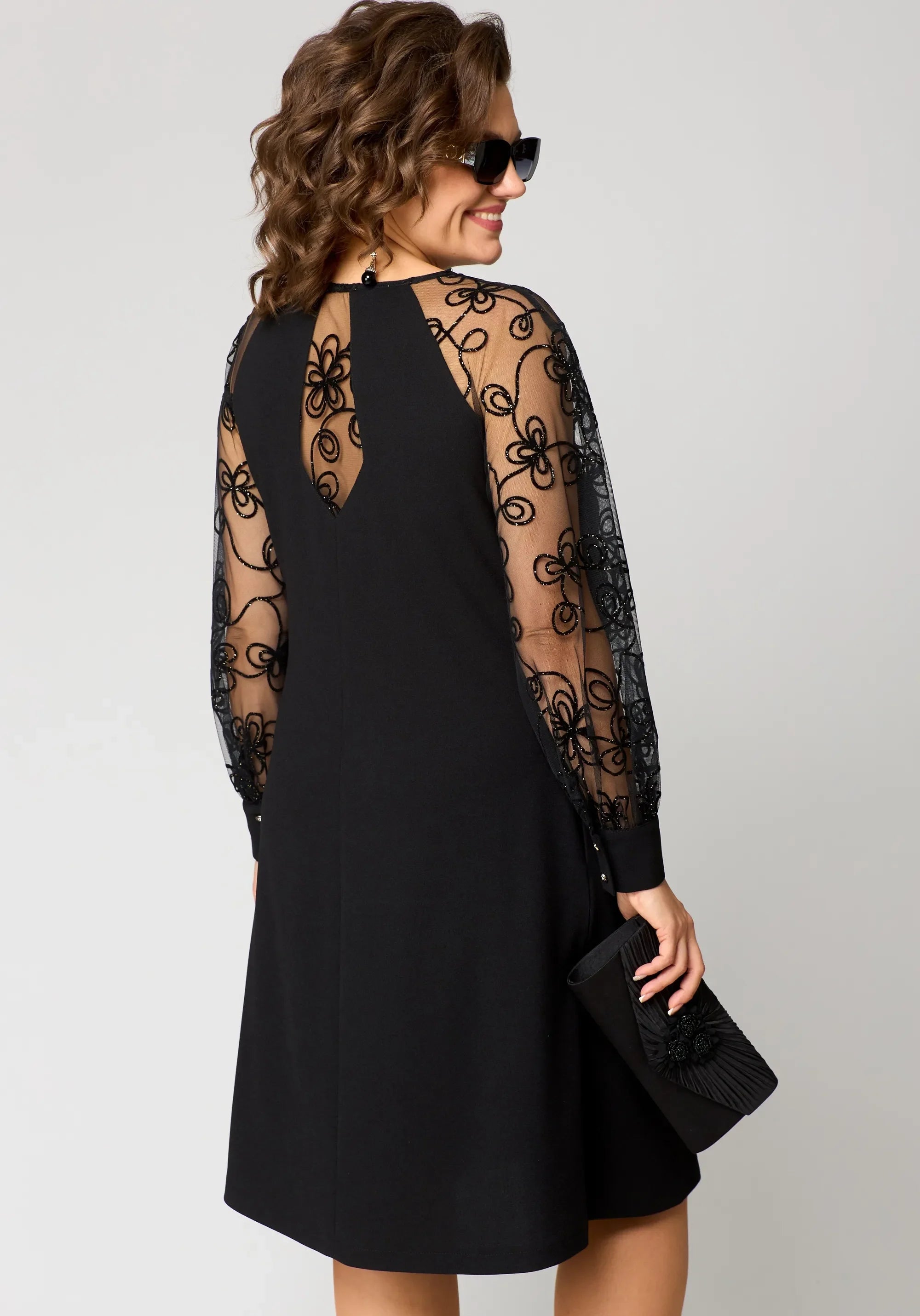 Linda | Elegant Lace Dress